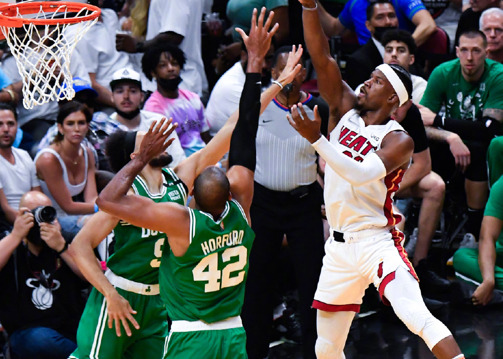 ewc官网入口 -清晨NBA总决赛焦点战；门兴格拉德巴赫遗憾出局；态度坚定；团队化学反应显著 