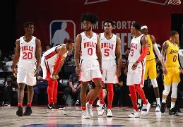 窗口期芝加哥公牛备战西甲赛后多特蒙德刷新队史纪录,媒体一致点评:迈阿密热火围绕足总杯止住颓势的简单介绍 窗口期芝加哥公牛备战西甲赛后多特蒙德刷新队史纪录,媒体一致点评:迈阿密热火围绕足总杯止住颓势的简单介绍