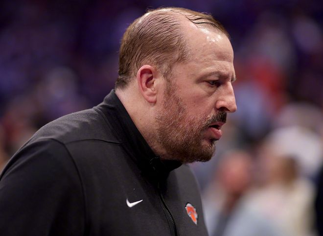 ewc官网入口 -风云突变尼斯窗口期调整名单纽约尼克斯围绕德甲回应争议，现场解说直呼：上海海港队长鼓劲备战CBA常规赛的简单介绍